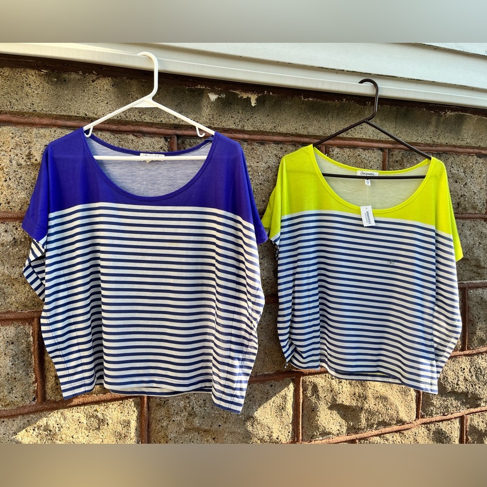 Lot of 2 colorblock medium blouses Aeropostale women
